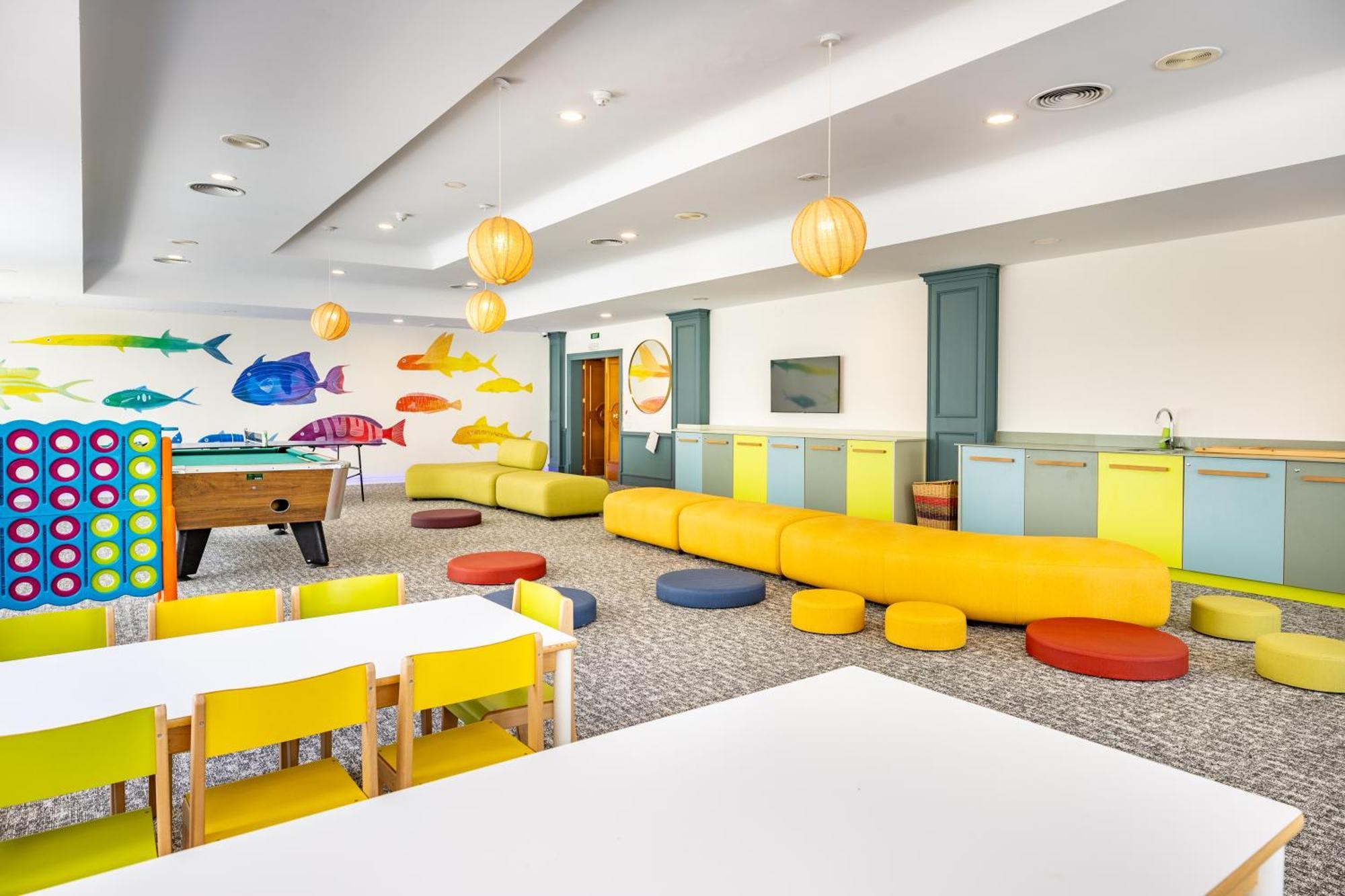 Grupotel Parc Natural & Spa Playa de Muro  Dış mekan fotoğraf The children's area
